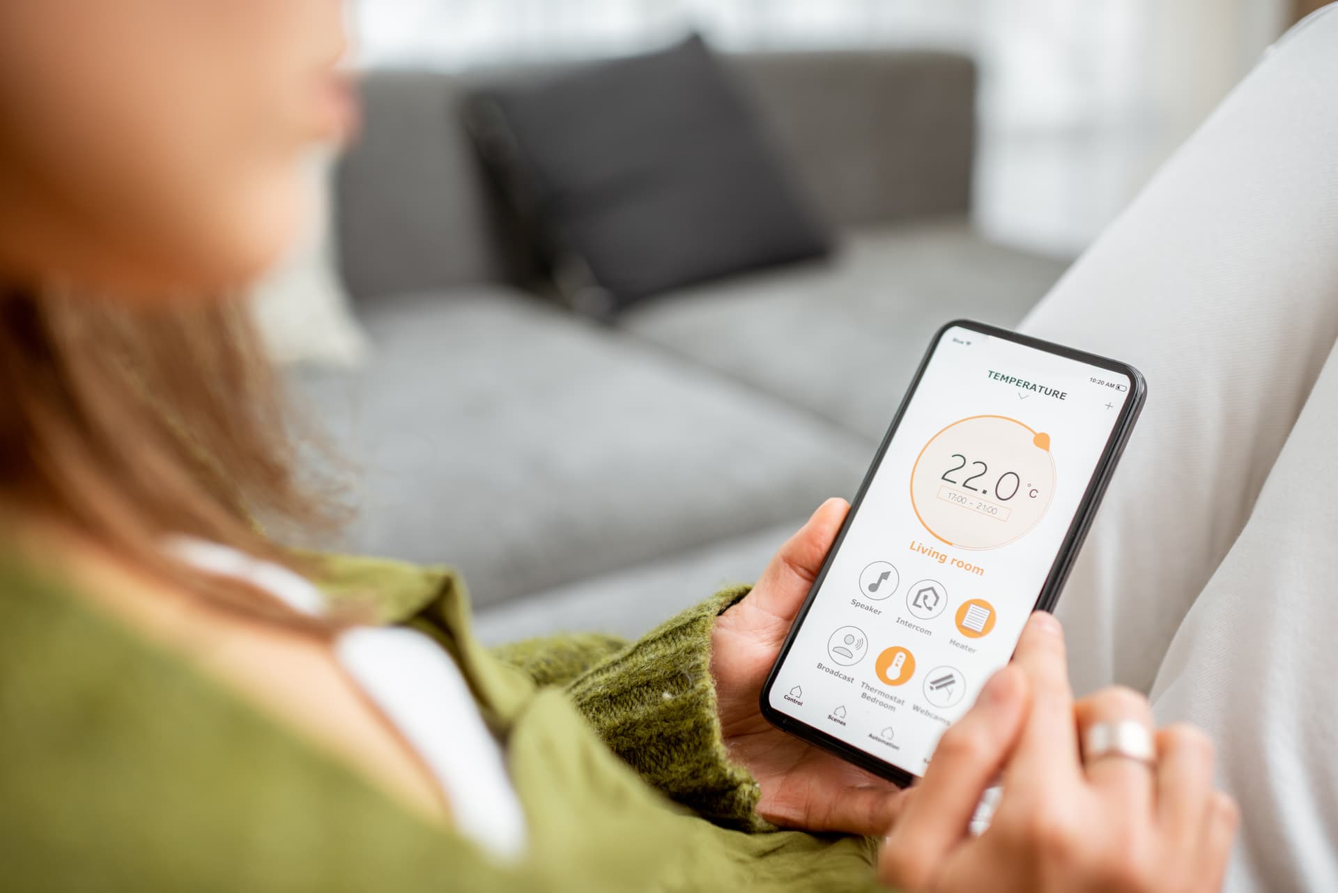 How to Choose Smart or Programmable Heating Controls for Your Dunbar Home